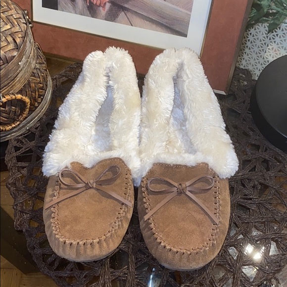 target womens moccasin slippers